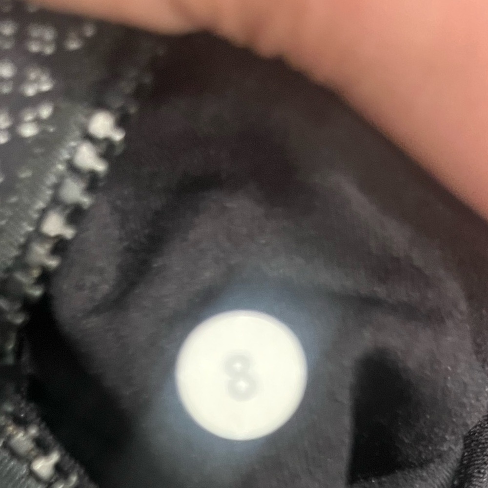Lululemon women’s define jacket - Picture 4 of 4